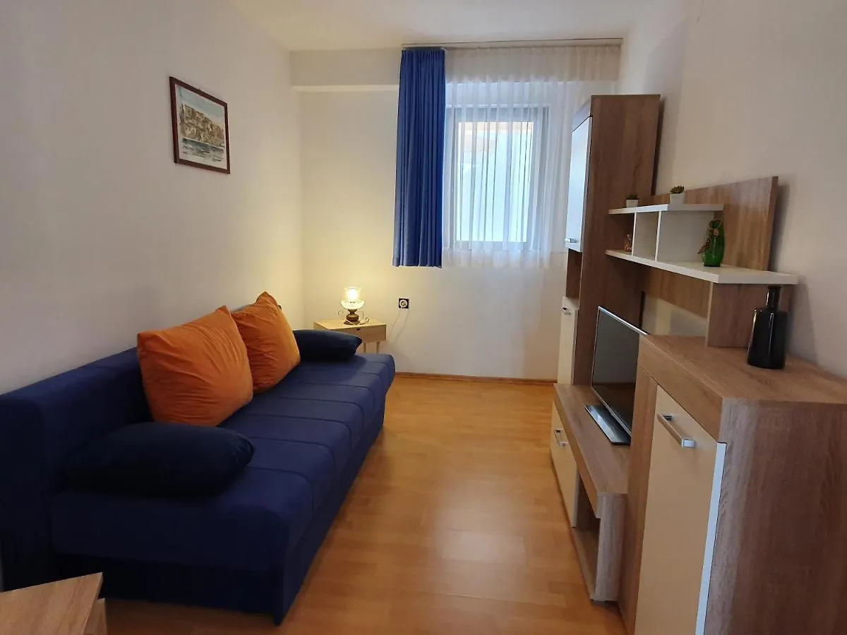Ana A2 , 40 M2 Apartment Novigrad  0*, Novigrad (Istria) Croatia