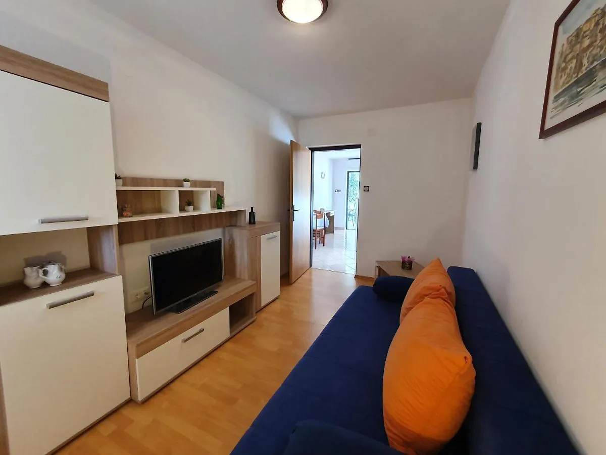 Ana A2 , 40 M2 Apartment Novigrad  Novigrad (Istria)