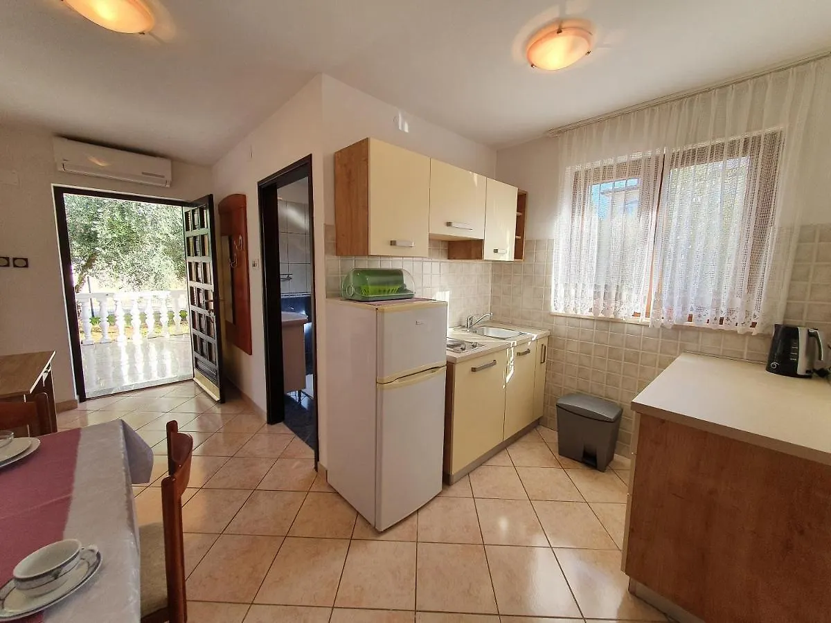 Ana A2 , 40 M2 Apartment Novigrad